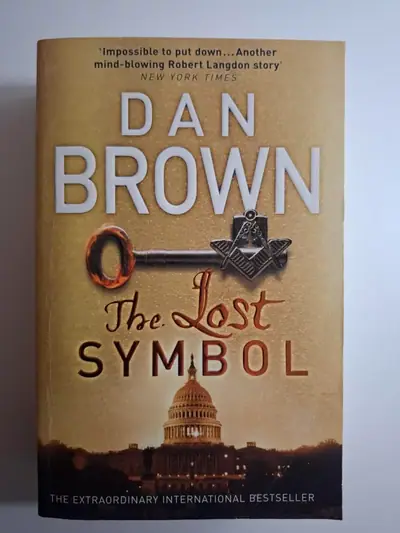 Naslovnica: The lost symbol (Izgubljeni simbol)