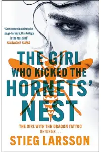Naslovnica: The Girl Who Kicked the Hornets' Nest #3