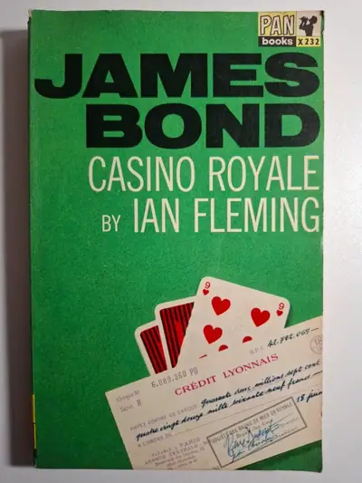 Naslovnica: James Bond: Casino royale , Pan Books