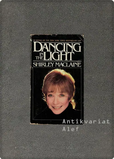 Naslovnica: Dancing in the light