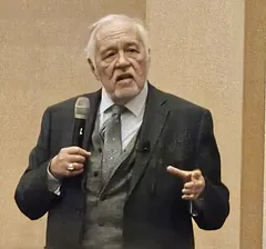 İlber Ortaylı